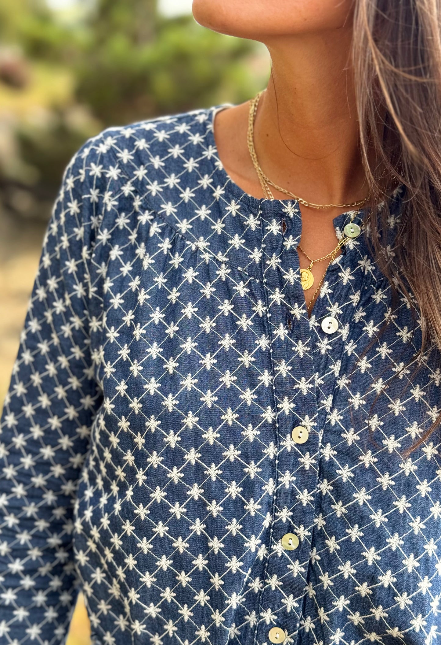 Camisa Clarice bordados