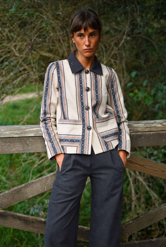 Chaqueta Leo Étnica