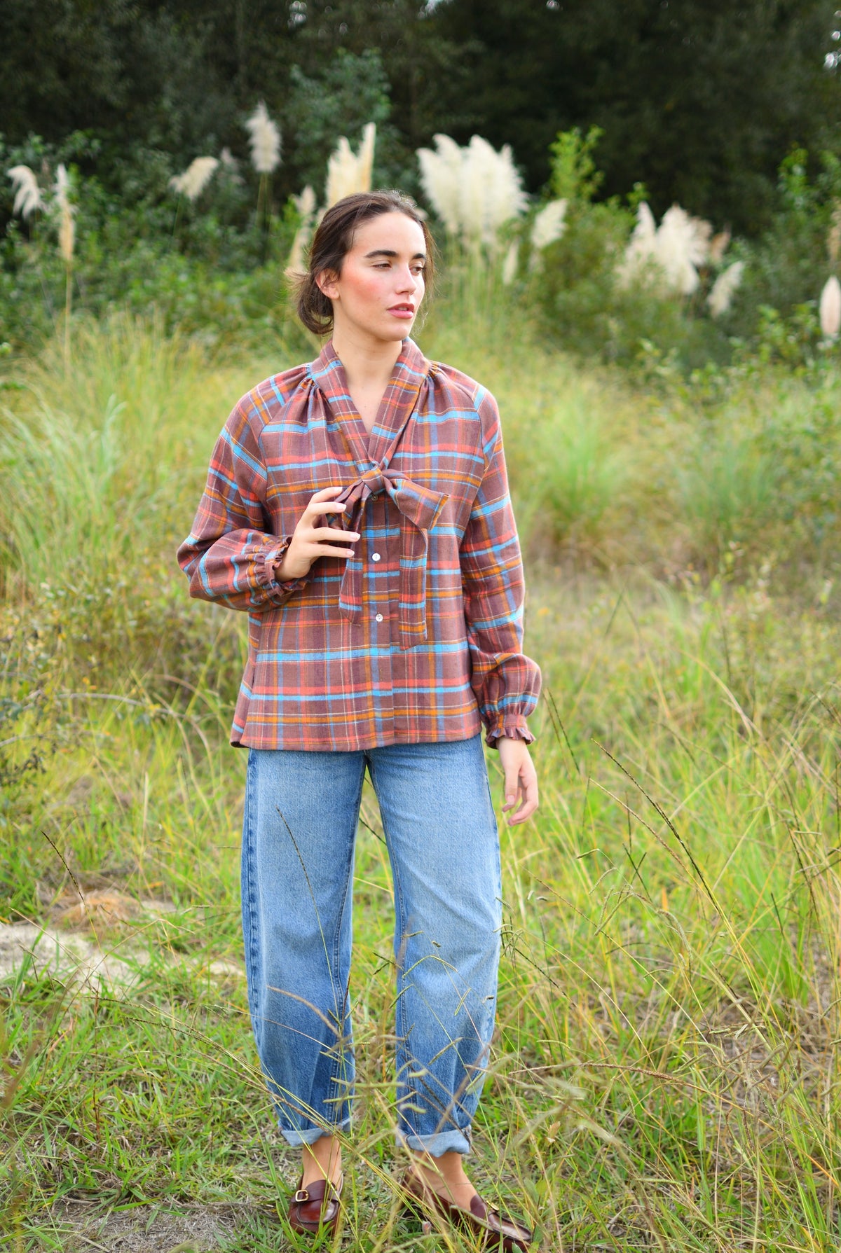 Sophie Perth Blouse – full-length with jeans, outdoors | Boj Woman