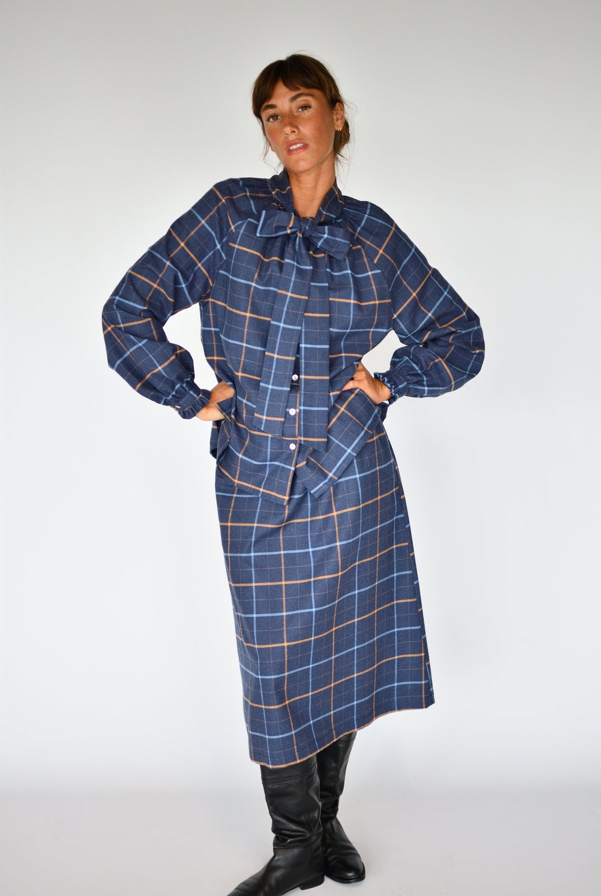 Total Look Sophie y Paola Dunbar – Falda Paola Dunbar, foto 2 | Boj Woman
