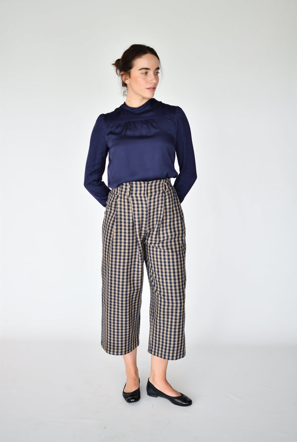 Total Look Camila Azul noche y Anne Vichy – Pantalón Anne Vichy, foto 1 | Boj Woman