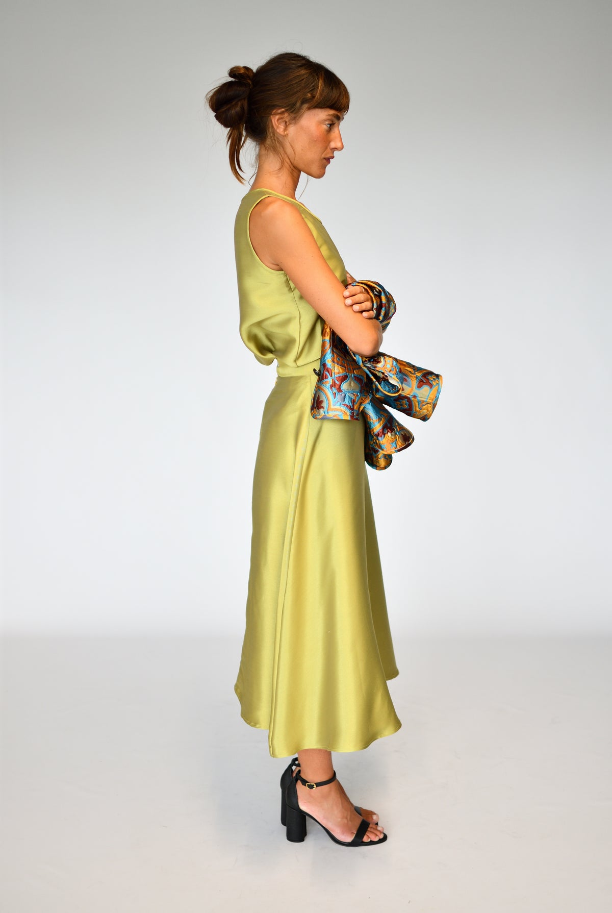 Top Cleo Golden – vista lateral | Boj Woman