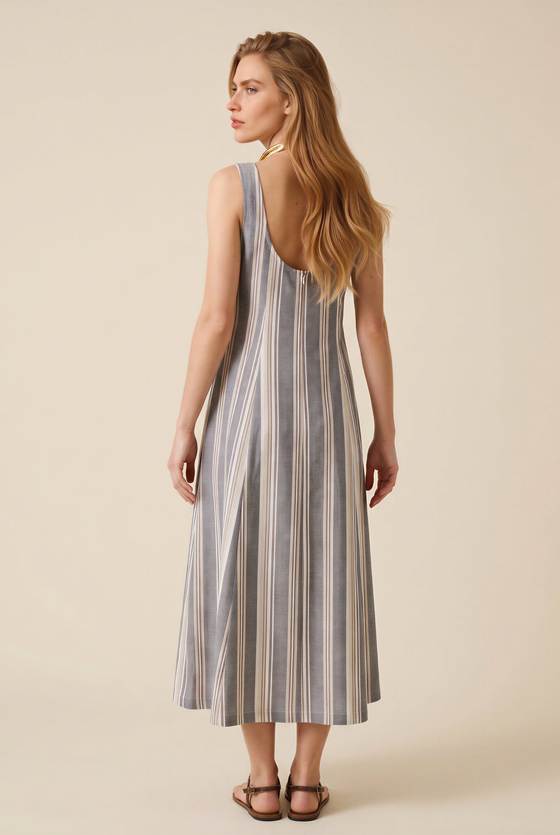 Vestido Ailyn Rayas negras BOJ Woman SS26 | nozoom
