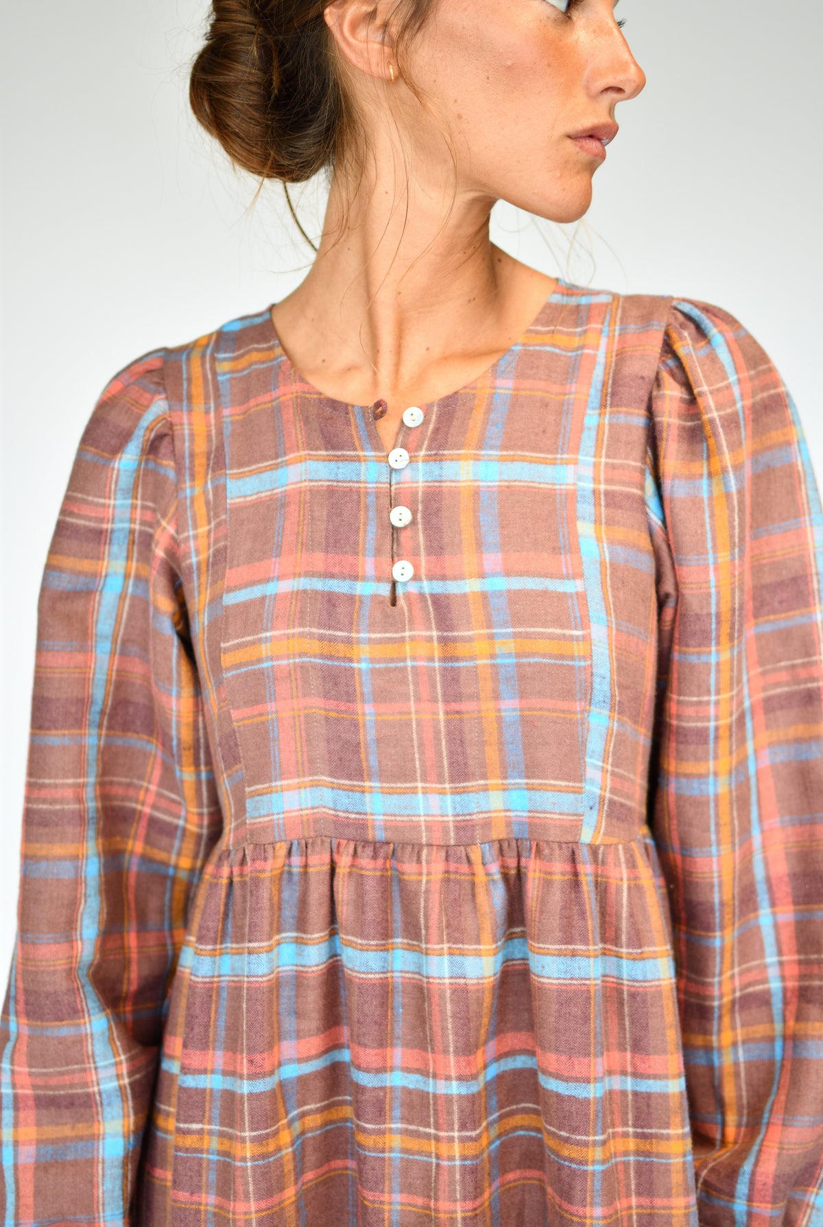 Vestido Alessandra Perth – detalhe do canesu | Boj Woman