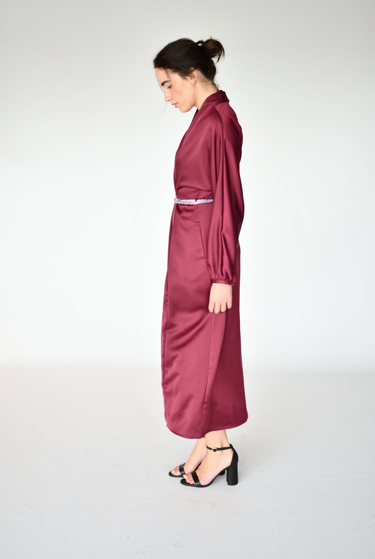Vestido Mia Bordô – vista lateral | Boj Woman